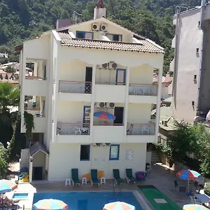 Apart Otel Siesta Apart, İçmeler